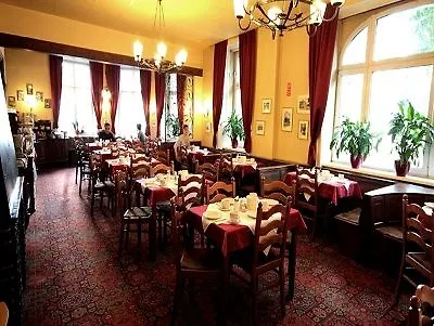 מלון Fuerstenhof 3*